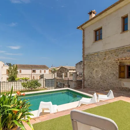Ca Mado Pereta Holiday home
